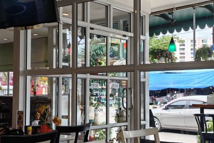 Jasmine Coffee & Restaurant