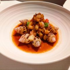 Feast Modern Restaurant 여행 사진