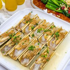 LU JIANG YI HAO User Photo