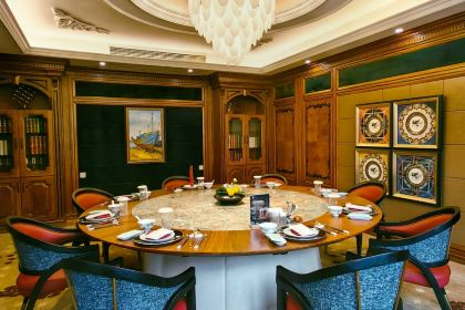 海湾荟·凤栖梧桐(镇宁路店)