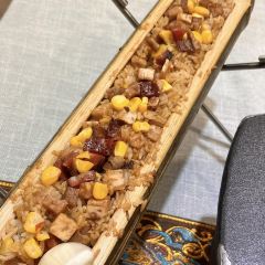 DA SHI FU JIN JIANG PI JIU YU GUI HUA DIAN User Photo