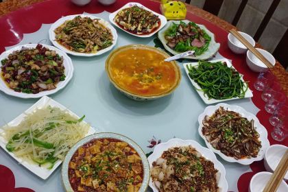 广安天意谷冬梅农家乐