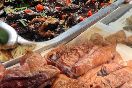 正宗海鲜饺子王