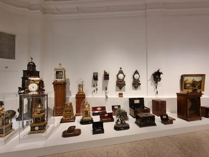 Musee de I’Horlogerie et de I’Emaillerie