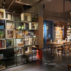 鹿森书店(上下杭店) User Photo