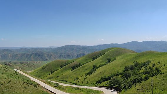 hong shi ya kong zhong cao yuan