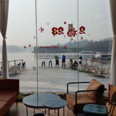 MonSon萌狮咖啡 User Photo