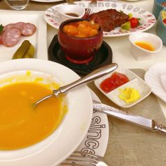 Modern Coffee&Restaurant User Photo