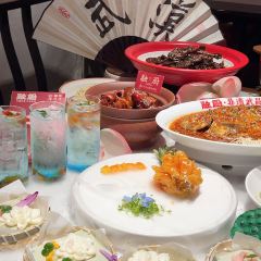 RONG CHU User Photo
