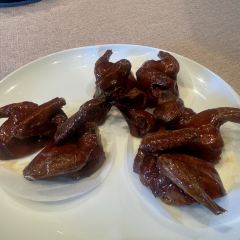 XIN RONG JI User Photo