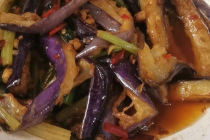 谢三姐金奖啤酒鱼私房菜店(银子岩店)