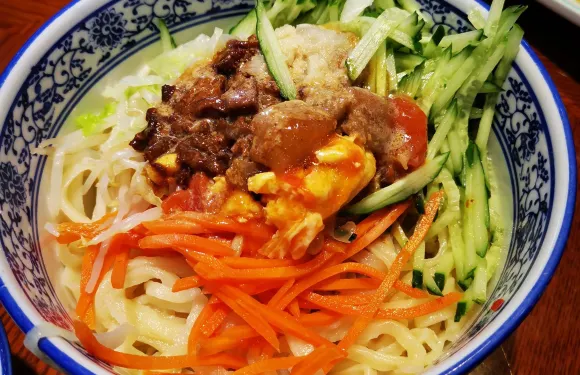 福阿婆面王(解放路店)