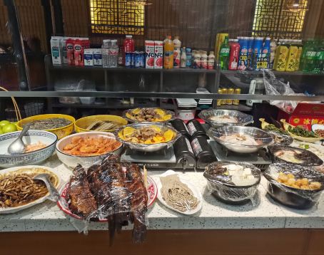 清风园肘子馆(万家大激店)