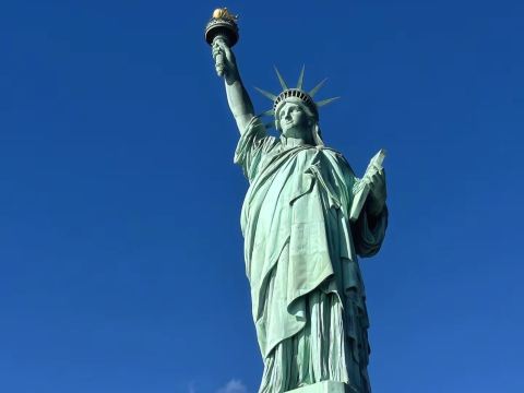 最新】自由の女神像 - チケット、営業時間、口コミ、写真 [2026年
