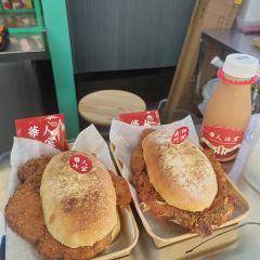 華人冰室（官也街外賣店） User Photo