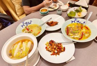 Kaibinsijiheyuetangzhong Restaurant (heyuetangzhongcanting) user photo
