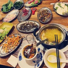 YUECHENJI User Photo