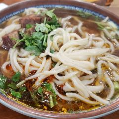 云顶美食城(长白山万达店) User Photo
