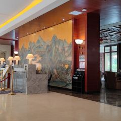 Shimeiwan'aimeidujiajiudian·dipingxiancantinghe Bar User Photo