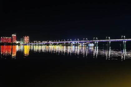 于都贡果坊水果店