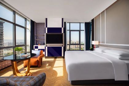 開臣K飯店·四季薈海鮮姿造美學餐廳