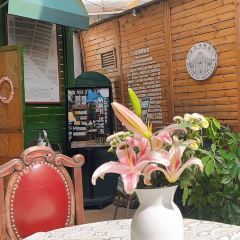Lao E Qiao User Photo