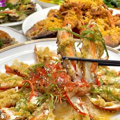 LU JIANG YI HAO User Photo