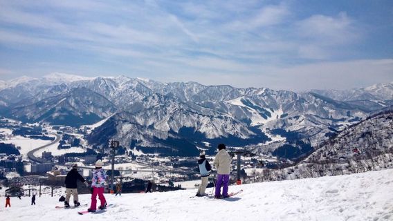 Biwako Valley Ski Resort