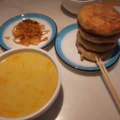 老贰馅饼(向阳店) User Photo