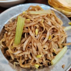 鹿亚平胡辣汤(人民广场店) User Photo