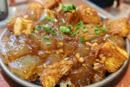 隆兴美面食馆(红旗东街一店)