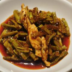 Chaimenfan'er (lujiazuizhongxin) User Photo