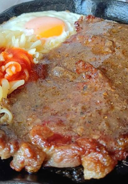 名典牛排自助餐厅(帝王·时代广场店)