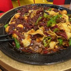 SHI LIU HONG LE User Photo