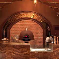 Zhongzhouhuangguanjiarijiudian·zonglvgezizhu Restaurant User Photo