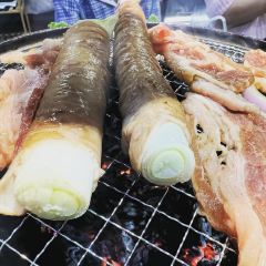山洞里烤肉(金鹰店) User Photo