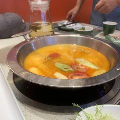 QIONGZHOUZAOPOCU User Photo