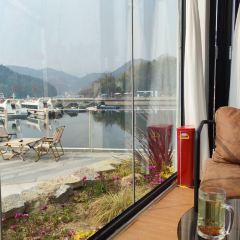 MonSon萌狮咖啡 User Photo