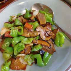 Seasonal Restaurant User Photo