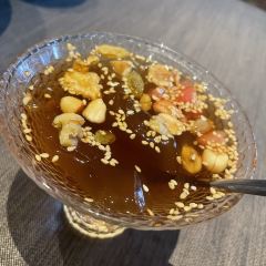 山石榴·贵州菜(前滩太古里店) User Photo