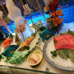 鄂尔多斯皇室国际酒店(万达广场王府井店)·四海汇海鲜自助餐厅 User Photo