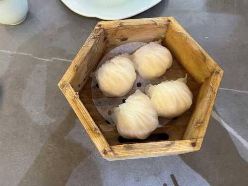 long dian xin ( wan zi dian )