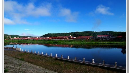 伊春河水利风景区，位于黑龙江省伊春市市区，依托伊春河城区段而