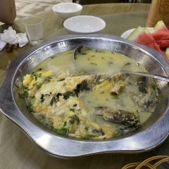 湘当新鲜·特色湘菜(韶山店) User Photo