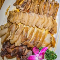 金苑酒家·客家菜名店(新县城店) 여행 사진