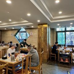 NIU JIE JU BAO YUAN User Photo