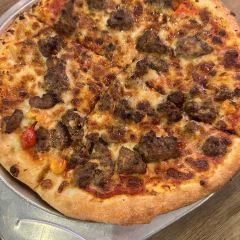 Tubestation站点比萨(TX淮海剧汇店) User Photo