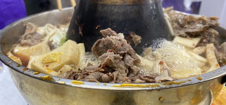 青藏特色美食城