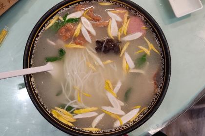 鑫桥源菊花米线(蒙自店)