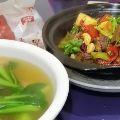 假日餐馆(石城西路店) User Photo